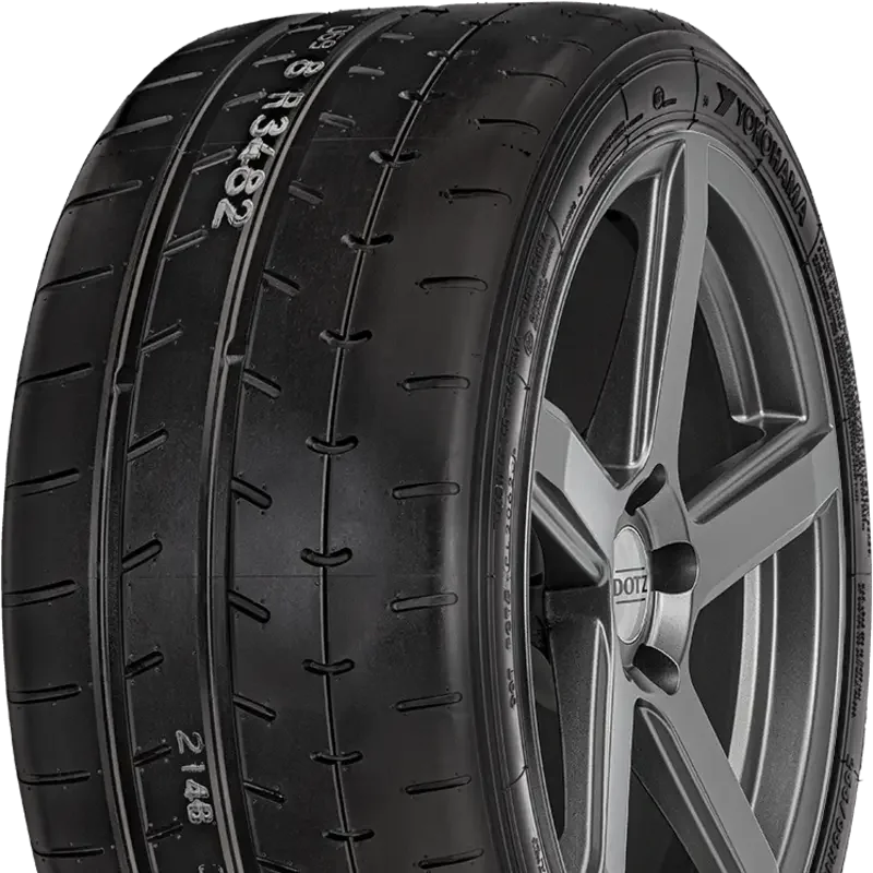 Yokohama Advan A052 315/30 R18 98 Y